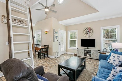 Tucked inside the highly sought-after Purple Parrot Resort, this - photo 21