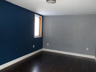 Here's a home in town Madison with lots of charm. Spacious - photo 27
