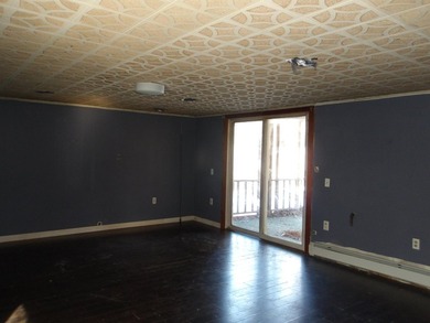 Here's a home in town Madison with lots of charm. Spacious - photo 32