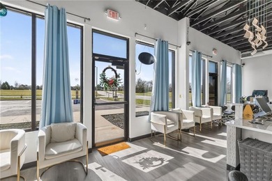 Excellent opportunity for an owner-user or investor seeking a - photo 47
