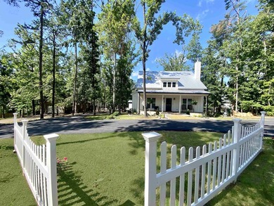 Come home and enjoy the beauty and serenity this beautiful home - photo 1