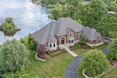 Lake Home For Sale in Bloomfield Hills, Michigan