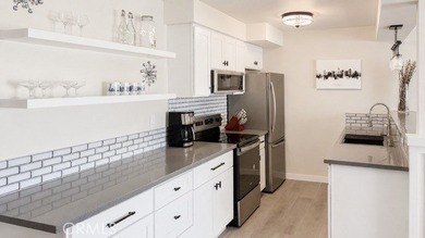 THIS ONE HAS IT ALL ! This beautifully upgraded, turnkey 1- - photo 3