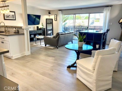THIS ONE HAS IT ALL ! This beautifully upgraded, turnkey 1- - photo 5