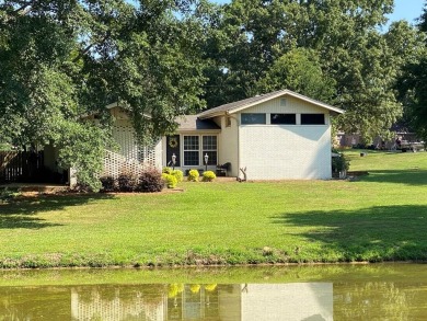 (private lake, pond, creek) Home For Sale in Fulton Mississippi