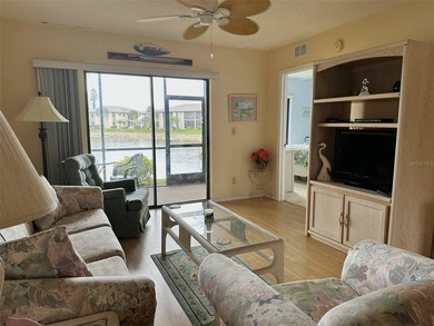 Turnkey 2BR/2BA ground-floor condo with beautiful lake views - photo 8