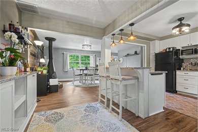 Stylish, ranch home on 1 acre lot in Aurora. This 3-bedroom 2 - photo 13