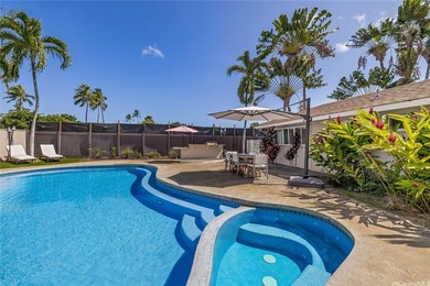 BEAUTIFUL FLEX HOME! Prestigious Kaimalino Neighborhood! This - photo 4