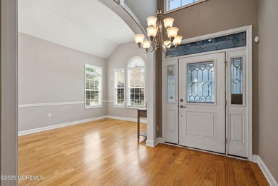 Exceptional Warwick II on a premium wooded lot in the - photo 4