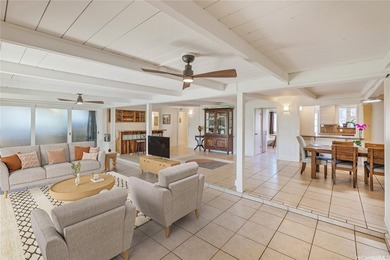 BEAUTIFUL FLEX HOME! Prestigious Kaimalino Neighborhood! This - photo 8
