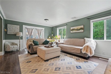 Stylish, ranch home on 1 acre lot in Aurora. This 3-bedroom 2 - photo 18