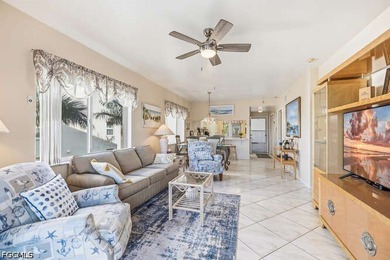 Stunning, wide open views of the golf course, lakes and - photo 10