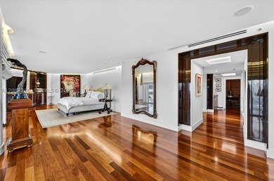 Perched atop Williams Island, this extraordinary double - photo 12