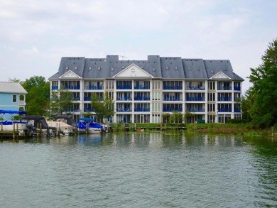 Buckeye Lake Condo For Sale in Hebron Ohio