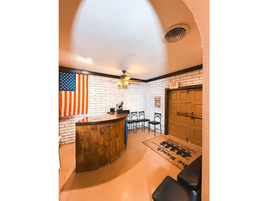 Position your business for success with this standout commercial - photo 2