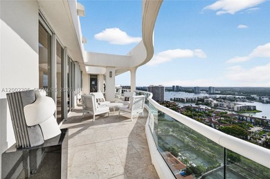 Perched atop Williams Island, this extraordinary double - photo 30