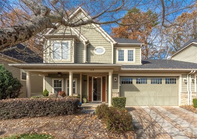 Lake Norman Townhome/Townhouse Active Under Contract in Mooresville North Carolina