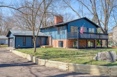 Lake Home For Sale in Howell, Michigan