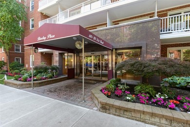 Welcome to Barclay Plaza, one of Forest Hills' premier - photo 1