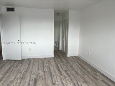 Welcome to your own slice of paradise! Bay Vista Towers is - photo 22