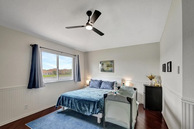 RENOVATED CORNER UNIT: 4BR/2.5BA w/ WATERFRONT FOUNTAIN views in - photo 37