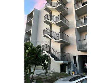 Welcome to your own slice of paradise! Bay Vista Towers is - photo 38