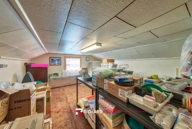 Experience a rare turnkey opportunity at Boysen Marina & - photo 32