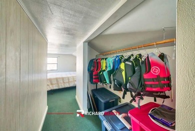 Experience a rare turnkey opportunity at Boysen Marina & - photo 33