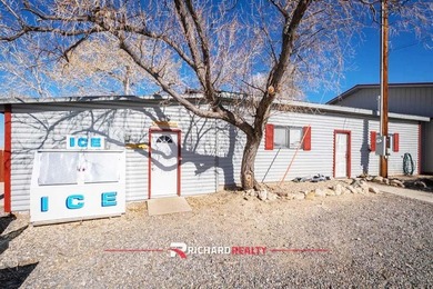 Experience a rare turnkey opportunity at Boysen Marina & - photo 41