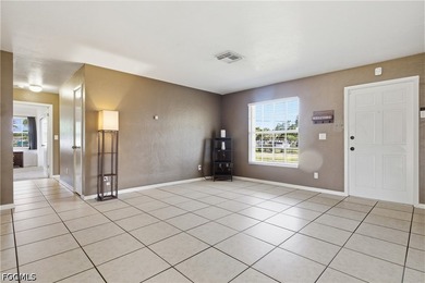 Beautiful 3-bedroom, 2-bath home with a 2-car garage situated on - photo 3