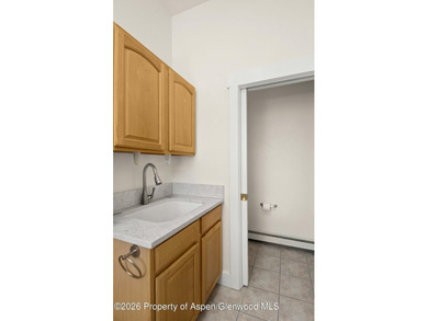 Unobstructed views! Positioned to capture sweeping mountain - photo 12