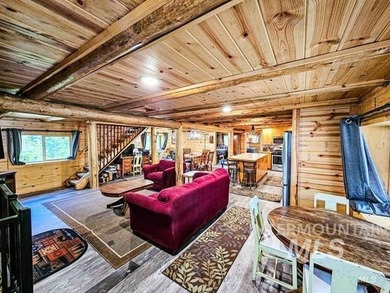 NEWLY REMODELED LOG HOME in the great community if DIXIE, IDAHO - photo 12