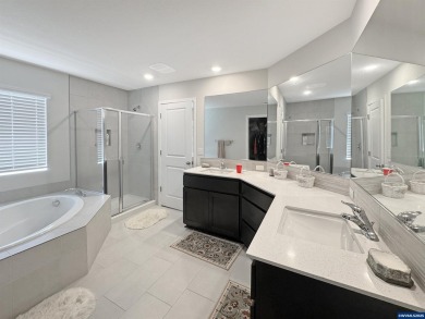 Open House 1/23/26 3-5PM This beautifully upgraded Cambridge