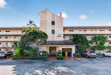 Huntington Lakes Condo For Sale in Delray Beach Florida