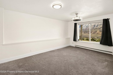 Unobstructed views! Positioned to capture sweeping mountain - photo 22