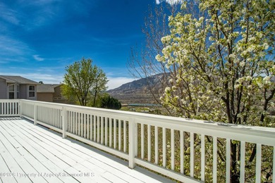 Unobstructed views! Positioned to capture sweeping mountain - photo 26