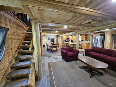 NEWLY REMODELED LOG HOME in the great community if DIXIE, IDAHO - photo 28
