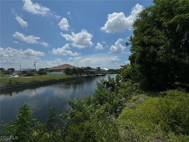 Cape Coral Lakes Area Lot For Sale in Cape Coral Florida