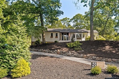 Welcome to this custom, fully renovated ranch offering 3 - photo 5