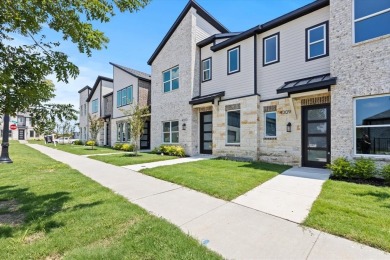 Lake Ray Hubbard Townhome/Townhouse For Sale in Rowlett Texas