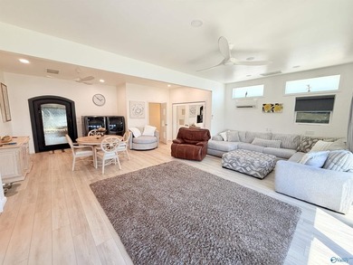 Lake life is Here... This beautifully updated 2 bed 3 bath home - photo 3