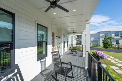 Custom Intracoastal Estate with Guest House, Covered Boathouse & - photo 16