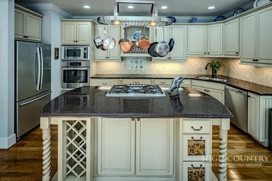 Affectionately known as *Mont Maison* this stunning contemporary - photo 19