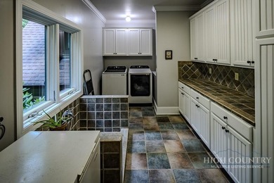 Affectionately known as *Mont Maison* this stunning contemporary - photo 22