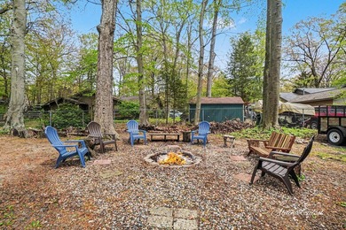 Beautifully updated home in the highly desirable Waukazoo Woods - photo 6