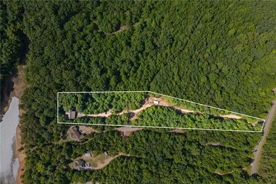 Nestled on an expansive 3.34-acre lot with absolutely no HOA or - photo 29