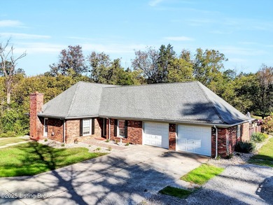 *NEW PRICE* 5.38 acres of private country living. 4 bedrooms 2 - photo 1
