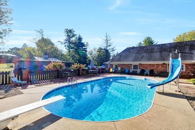 *NEW PRICE* 5.38 acres of private country living. 4 bedrooms 2 - photo 2