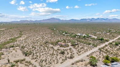 Welcome to your home in the desert! If peace, quiet and