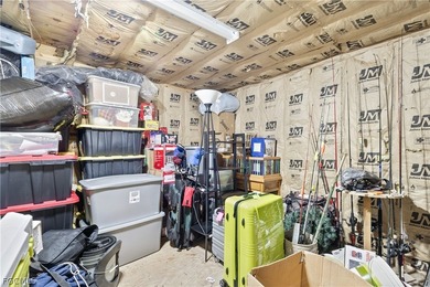 Experience the space and freedom of North Fort Myers living on - photo 44